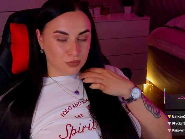 YURIEVNA13 webcam