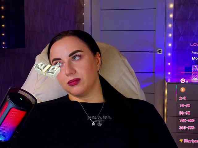 YURIEVNA13 webcam