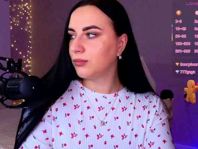 YURIEVNA13 webcam