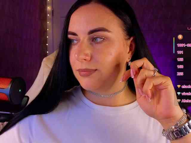 YURIEVNA13 webcam