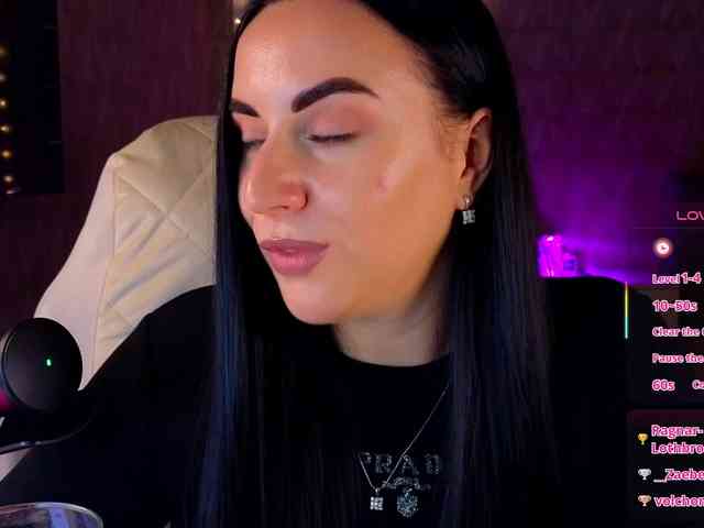 YURIEVNA13 webcam