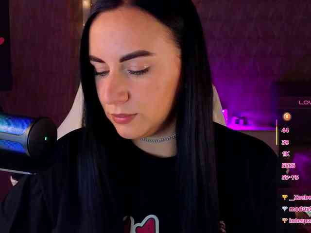 YURIEVNA13 webcam