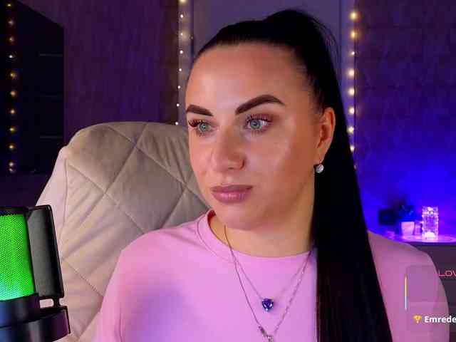 YURIEVNA13 webcam