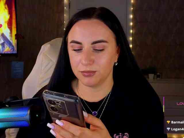 YURIEVNA13 webcam