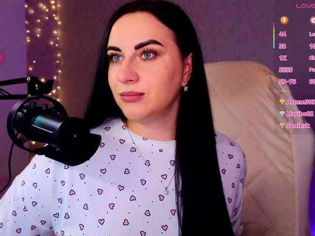 YURIEVNA13 webcam