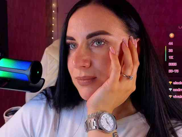 YURIEVNA13 Live Webcam on BongaCams