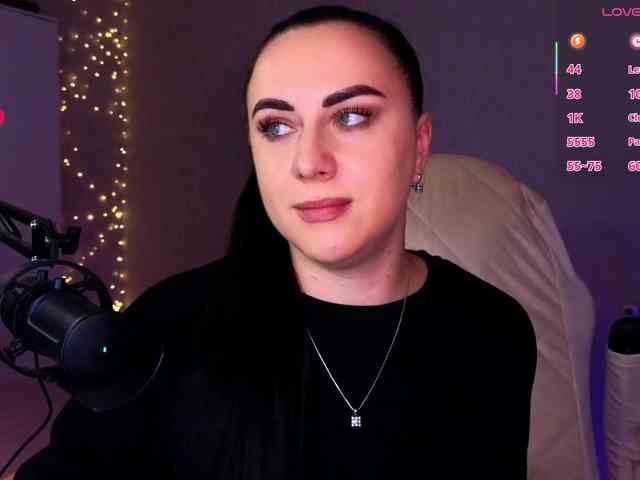 YURIEVNA13 webcam