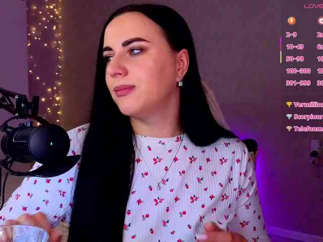 YURIEVNA13 webcam