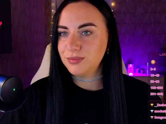 YURIEVNA13 webcam