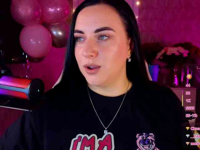 YURIEVNA13 webcam