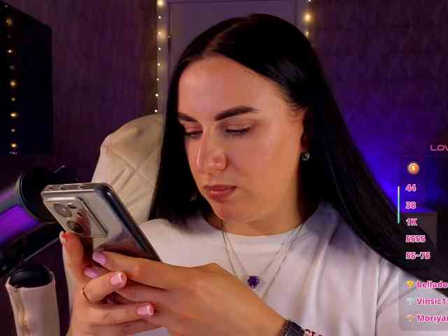 YURIEVNA13 webcam