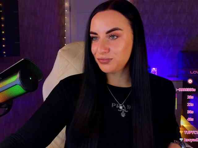 YURIEVNA13 webcam