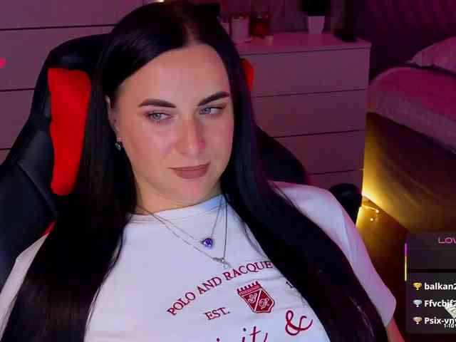 YURIEVNA13 webcam