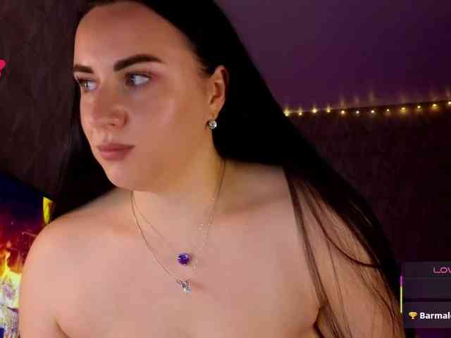 YURIEVNA13 webcam