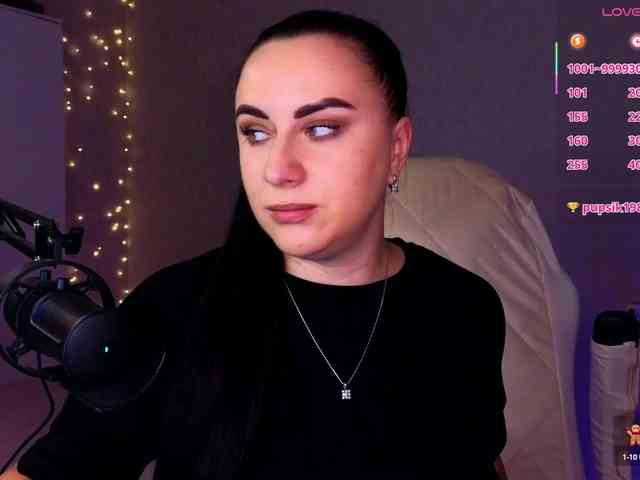 YURIEVNA13 webcam