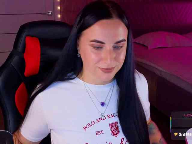 YURIEVNA13 webcam