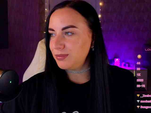 YURIEVNA13 webcam