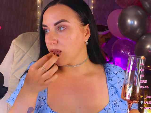 YURIEVNA13 webcam