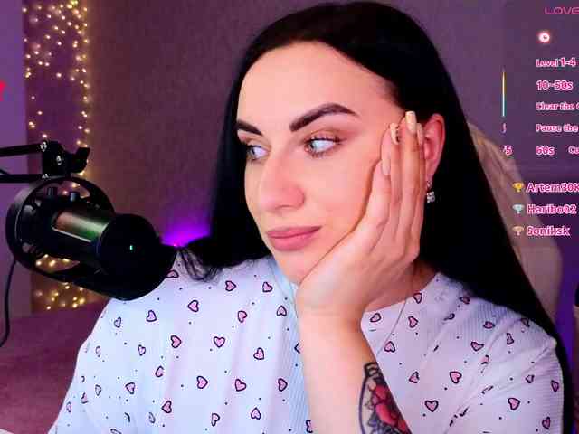YURIEVNA13 webcam