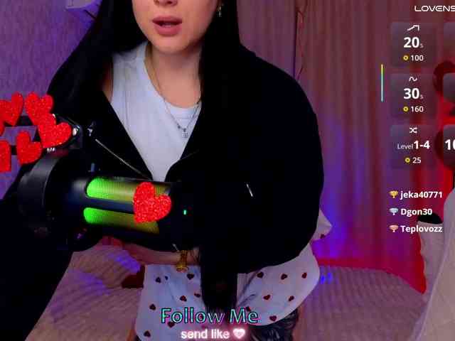YURIEVNA13 webcam