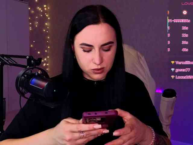 YURIEVNA13 webcam
