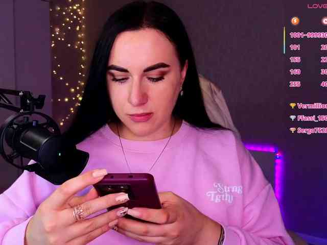 YURIEVNA13 webcam