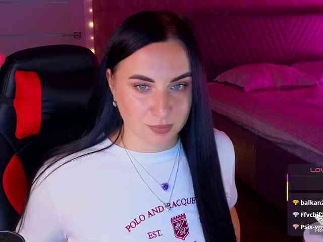 YURIEVNA13 webcam