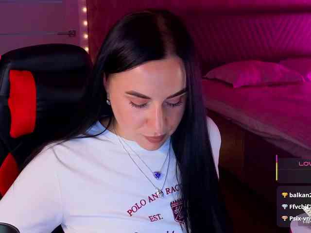 YURIEVNA13 webcam