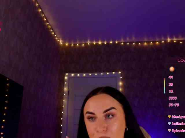YURIEVNA13 webcam