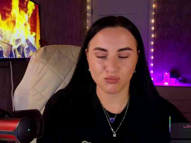 YURIEVNA13 webcam