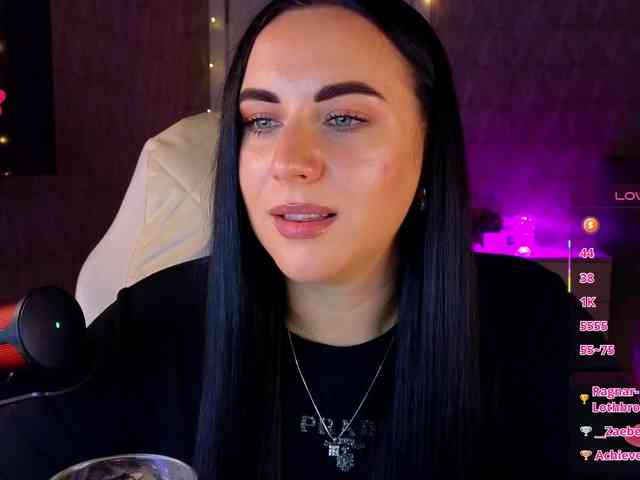 YURIEVNA13 webcam
