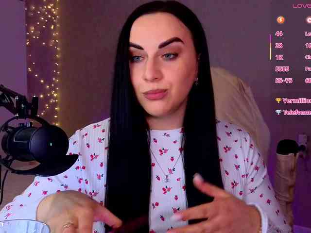 YURIEVNA13 webcam