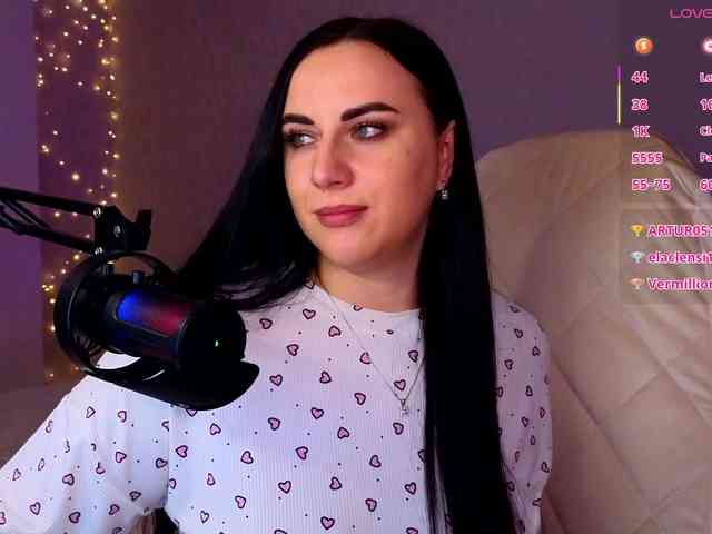 YURIEVNA13 webcam