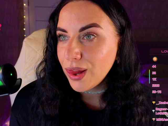 YURIEVNA13 webcam