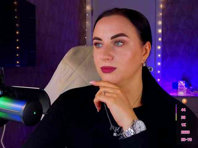 YURIEVNA13 webcam