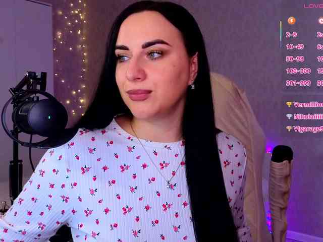 YURIEVNA13 webcam
