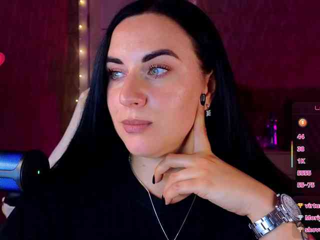 YURIEVNA13 webcam