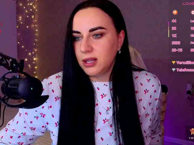 YURIEVNA13 webcam