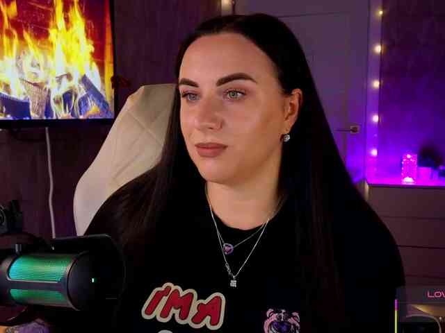 YURIEVNA13 webcam