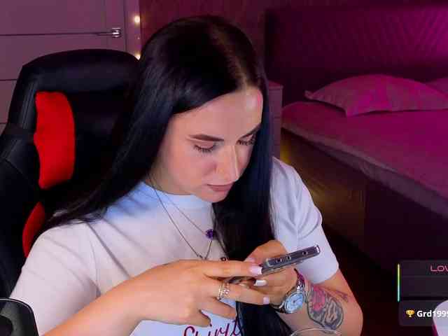 YURIEVNA13 webcam
