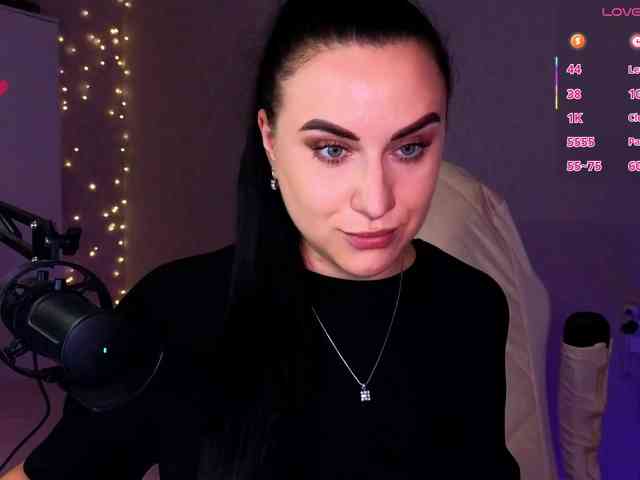 YURIEVNA13 webcam