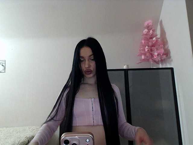 elizamars's BongaCams show and profile