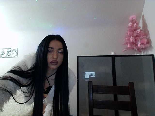elizamars's BongaCams show and profile