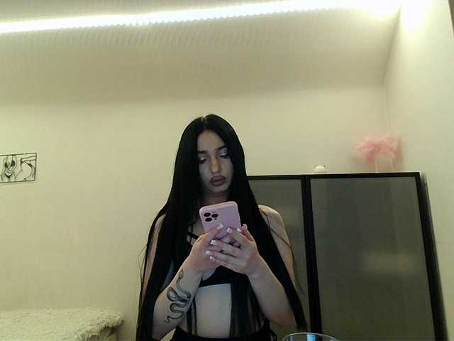 elizamars's BongaCams show and profile