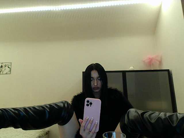 elizamars's BongaCams show and profile