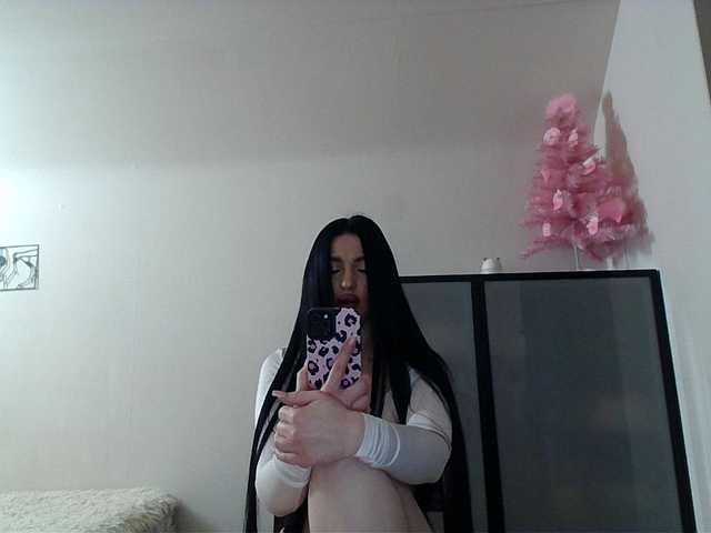 elizamars's BongaCams show and profile