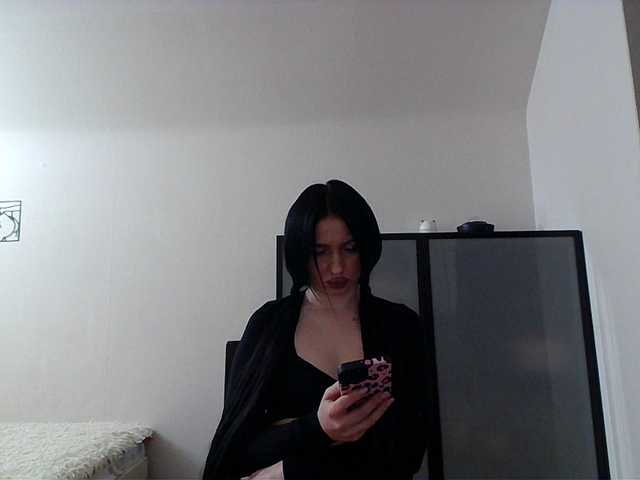 elizamars's BongaCams show and profile