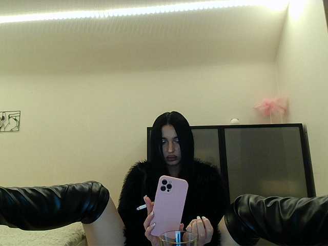 elizamars's BongaCams show and profile