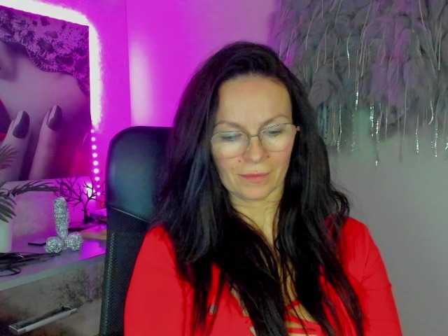 HelenSHOW1 webcam bongacams model stream image