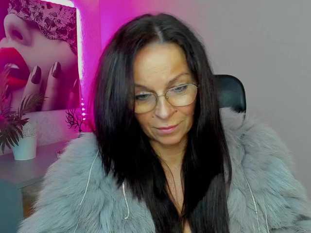 HelenSHOW1 webcam bongacams model stream image